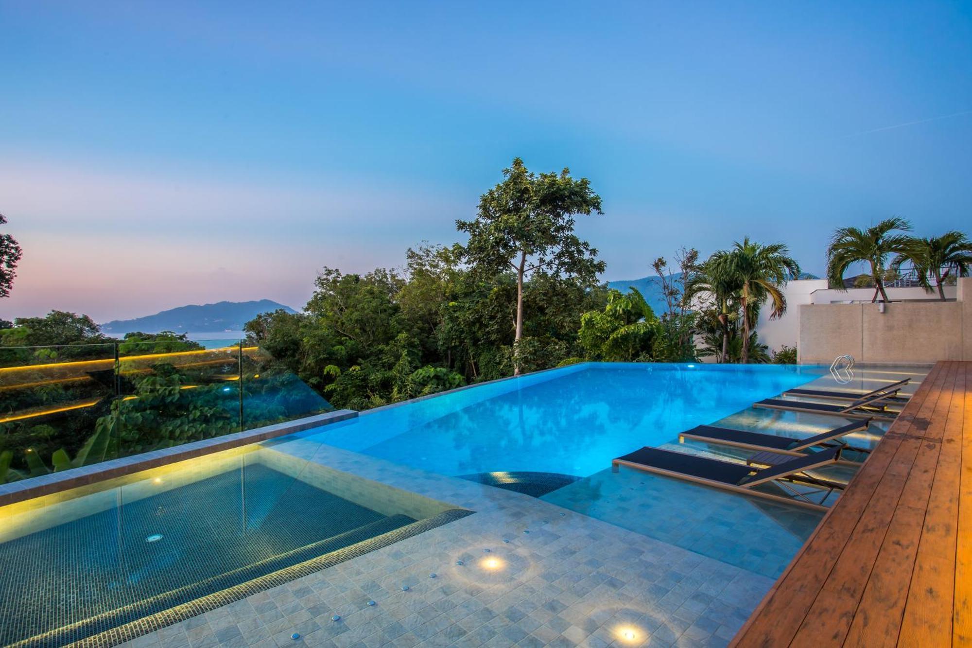 Ocean View 3Br Apartment With Rooftop Terrace & Jacuzzi, Sapphire Bay 8-19 Residence, Patong Apartment *