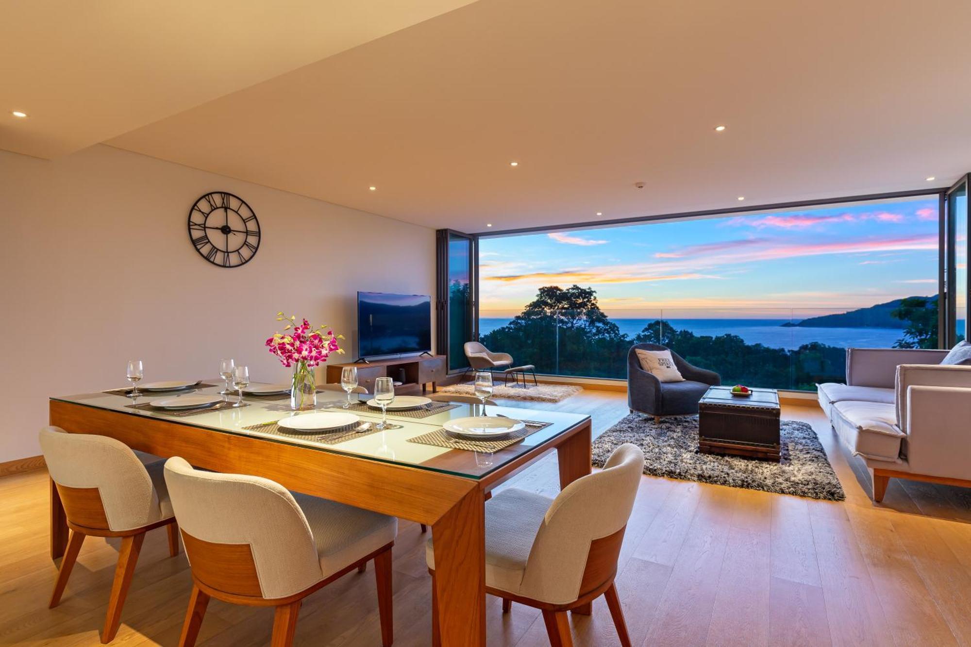 Ocean View 3Br Apartment With Rooftop Terrace & Jacuzzi, Sapphire Bay 8-19 Residence, Patong Apartment