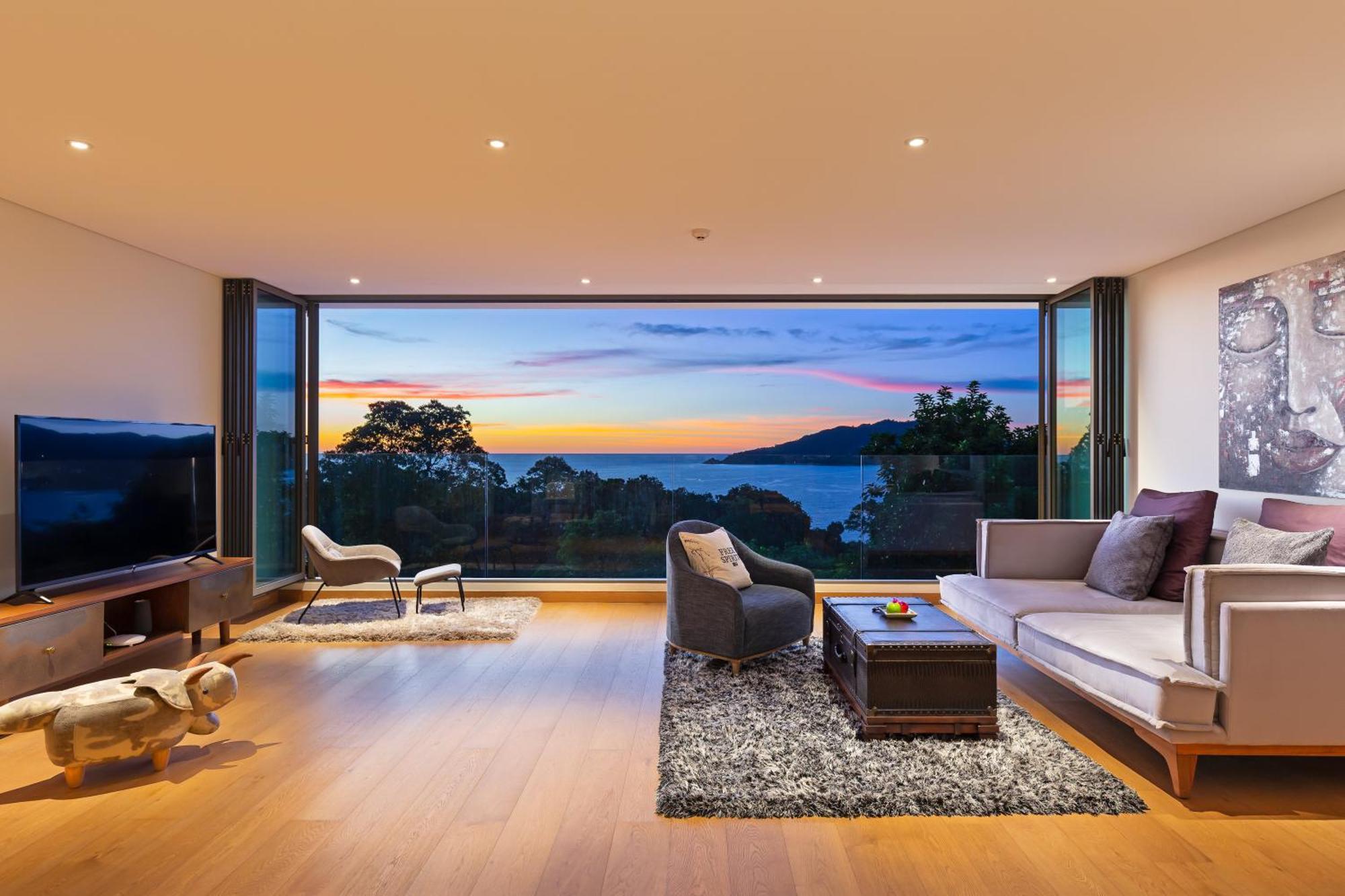 Ocean View 3Br Apartment With Rooftop Terrace & Jacuzzi, Sapphire Bay 8-19 Residence, Patong
