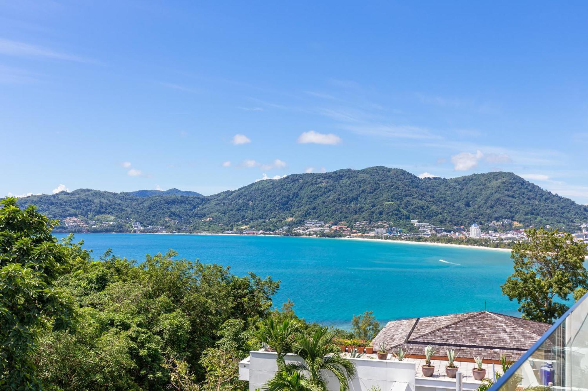 Ocean View 3br With Rooftop Terrace & Jacuzzi, Sapphire Bay 8-19 Residence, *