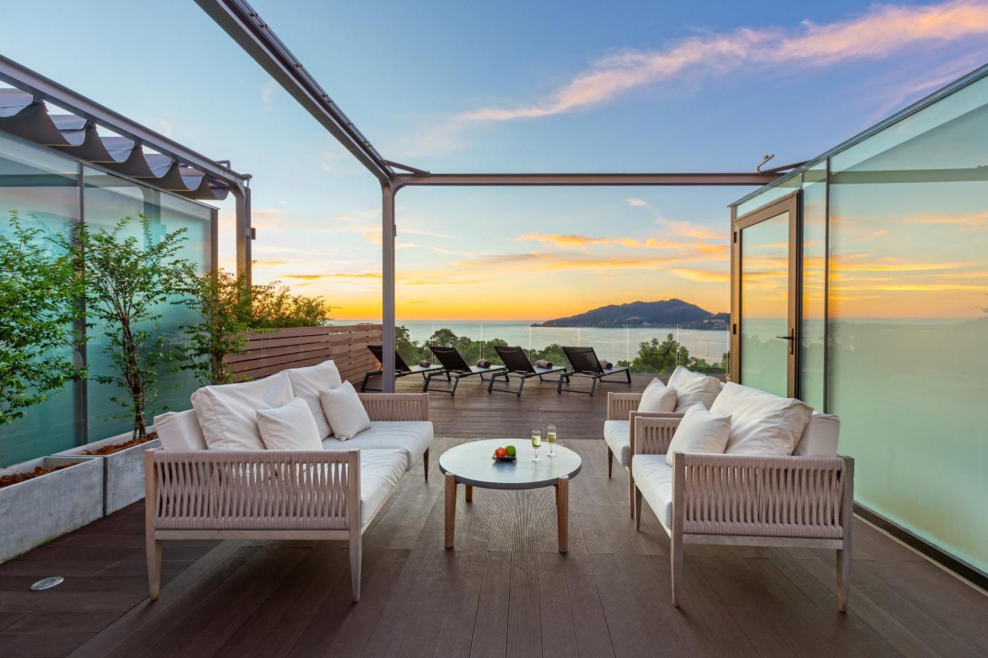 Ocean View 3br With Rooftop Terrace & Jacuzzi, Sapphire Bay 8-19 Residence,